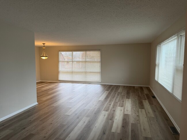 410 Dunn St in Plainfield, IN - Building Photo - Building Photo