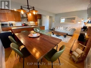 1344 Avenue U in Ottawa, ON - Building Photo - Building Photo