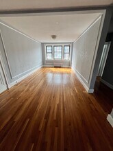 2009 Commonwealth Ave, Unit 20 in Boston, MA - Building Photo - Building Photo