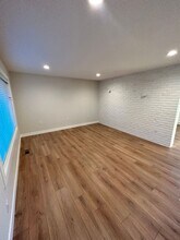 7115 Everson Goshen Rd in Everson, WA - Building Photo - Building Photo