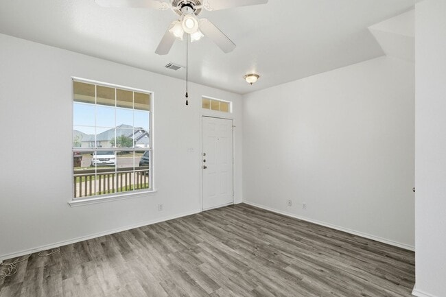 2849 Southampton Way in Round Rock, TX - Foto de edificio - Building Photo