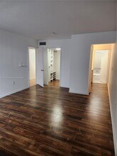 10835 SW 112th Ave in Miami, FL - Building Photo - Building Photo