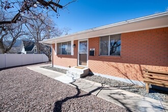 102 N 25th St in Colorado Springs, CO - Building Photo - Building Photo