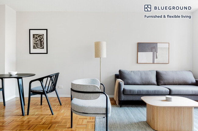 155 E 31st St in New York, NY - Building Photo - Building Photo