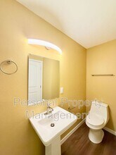 5715 NE 74th Ct in Vancouver, WA - Building Photo - Building Photo