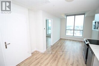 60 Frederick St in Kitchener, ON - Building Photo - Building Photo