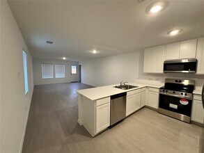 6513 Glade St in Princeton, TX - Building Photo - Building Photo