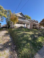 777 Brittain Rd in Akron, OH - Building Photo