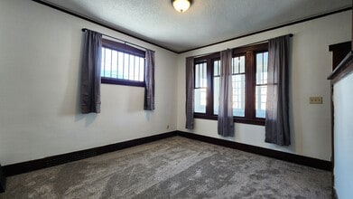 1316 3rd Ave N in Fargo, ND - Foto de edificio - Building Photo