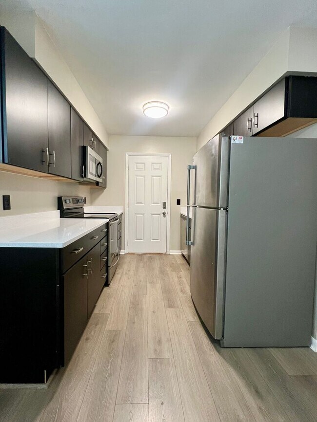 7589 S 12th St in Kalamazoo, MI - Building Photo - Building Photo