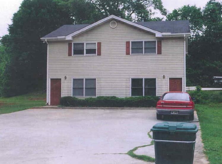 Maret St Duplexes in Hartwell, GA - Building Photo