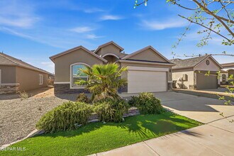 1177 Night Sky St in El Paso, TX - Building Photo - Building Photo
