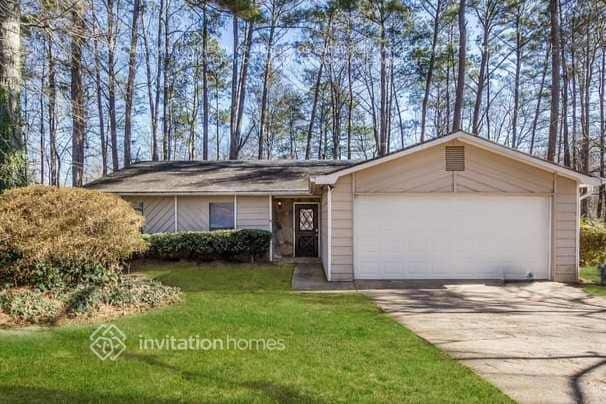 454 Fieldstream Way NW