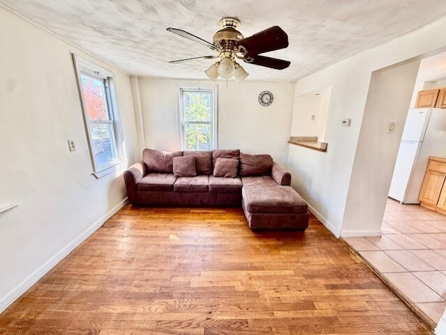 14 Amity St in Lynn, MA - Building Photo - Building Photo