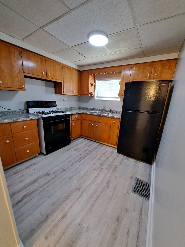 1049 Nelson Ave in Brackenridge, PA - Building Photo - Building Photo