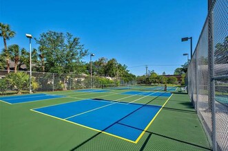 3006 Caring Way, Unit #306 in Port Charlotte, FL - Foto de edificio - Building Photo