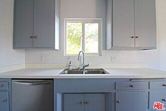 4110 Division Pl in Los Angeles, CA - Building Photo - Building Photo