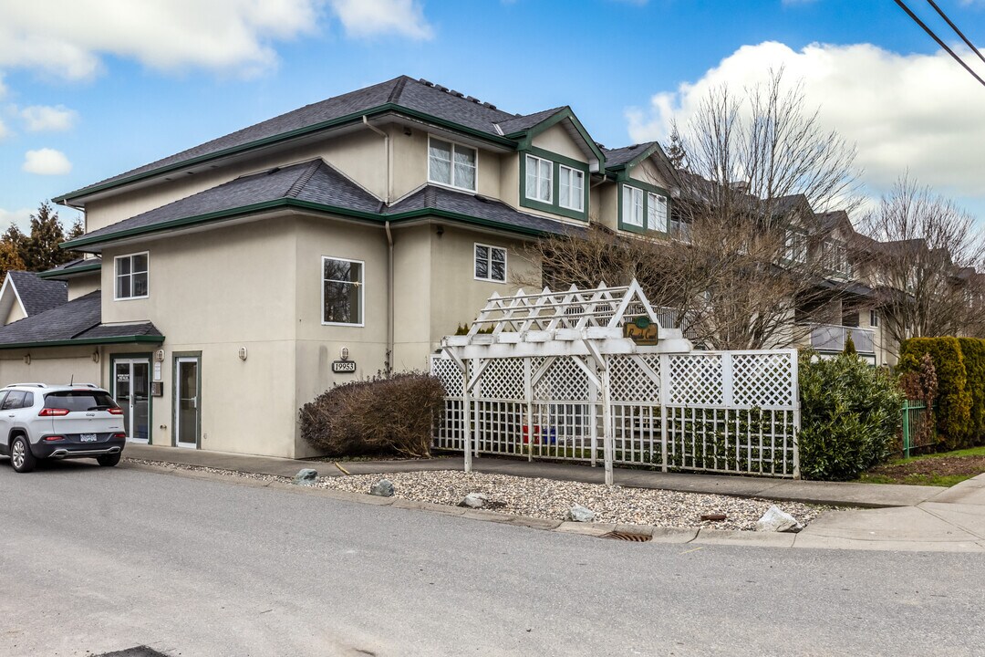 Bayside Court in Langley, BC - Building Photo