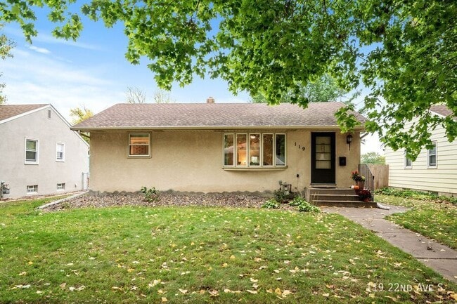 property at 119 22nd Ave S