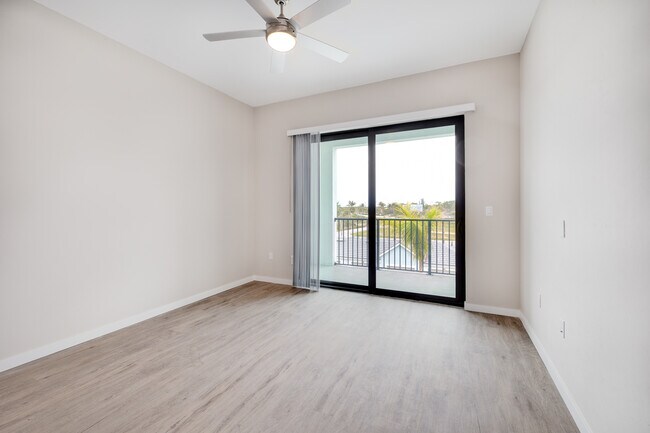 Imperial Crossing Luxury Apartment Homes in Bonita Springs, FL - Foto de edificio - Interior Photo