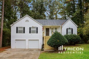 93 Linville Pointe in Dallas, GA - Building Photo