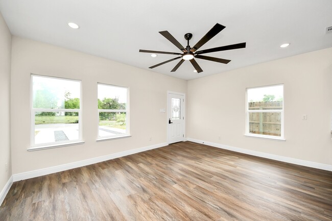 property at 3810 Hiford Dr
