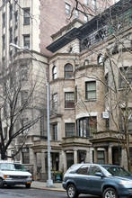 357 W 84th St in New York, NY - Building Photo - Building Photo