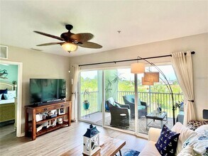 2121 Heron Lake Dr in Port Charlotte, FL - Building Photo - Building Photo