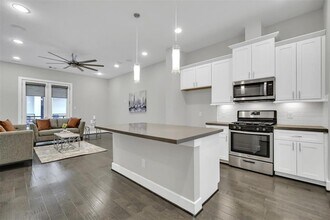 2623 Hutchins St in Houston, TX - Building Photo - Building Photo