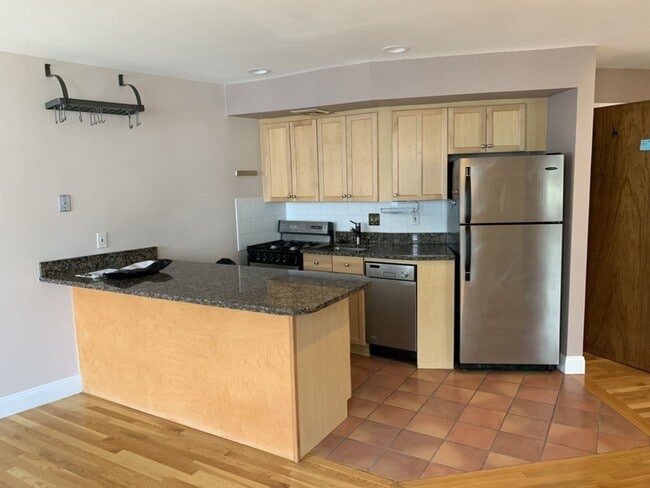 property at 516 Green St