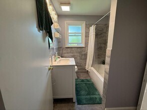 6416 Henry Ford Dr, Unit townhouse in Nashville, TN - Foto de edificio - Building Photo