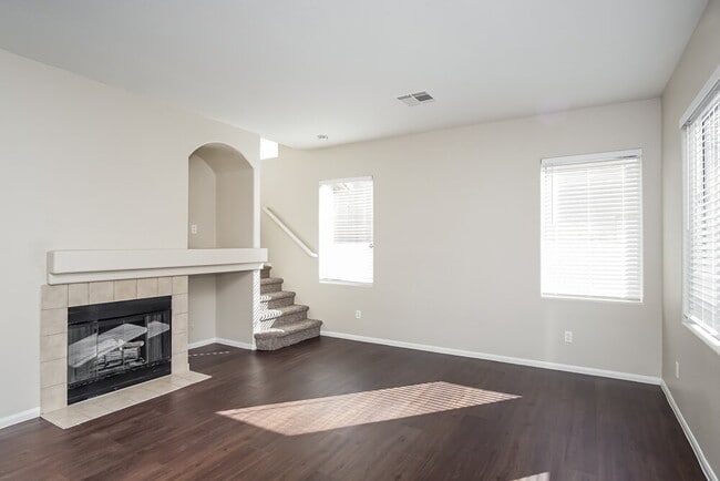 10441 Anacostia St in Las Vegas, NV - Building Photo - Building Photo
