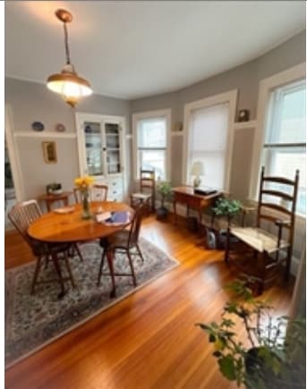 43 Trowbridge St, Unit First Floor Apartment