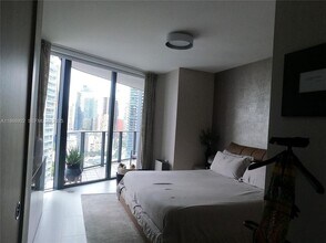1000 Brickell Plaza, Unit 2301 in Miami, FL - Foto de edificio - Building Photo