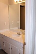 1386 Williamsburg Ln in Norcross, GA - Building Photo - Building Photo