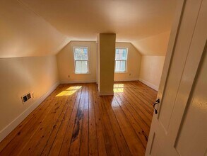 6 Charles St in Newburyport, MA - Building Photo - Building Photo