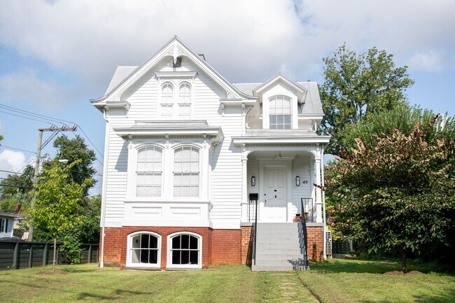 413 Ridge St in Charlottesville, VA - Building Photo - Building Photo