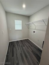 906 NW 30th St in Cape Coral, FL - Building Photo - Building Photo