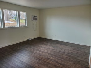 4707 Kent Rd in Kent, OH - Building Photo - Building Photo