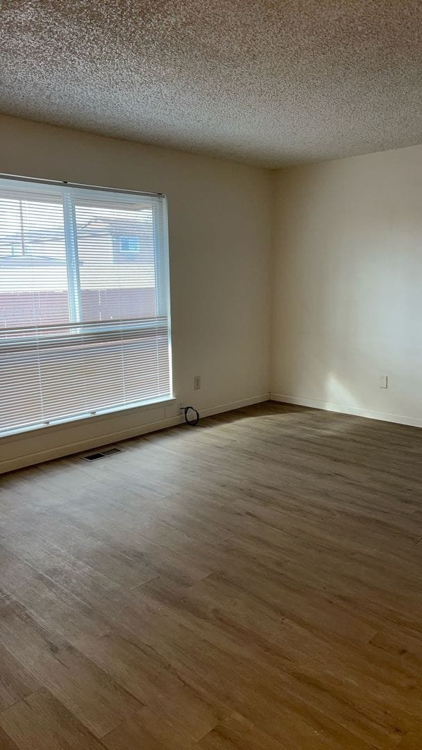 962 W Center St in Fallon, NV - Building Photo - Building Photo