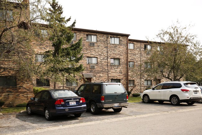 1503 Crimson Ln in Palatine, IL - Foto de edificio - Building Photo