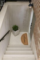 4 Brenscombe Rd in Brampton, ON - Building Photo