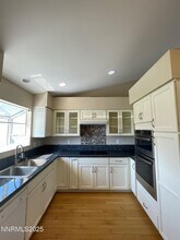 5398 Coit Dr in Reno, NV - Building Photo - Building Photo