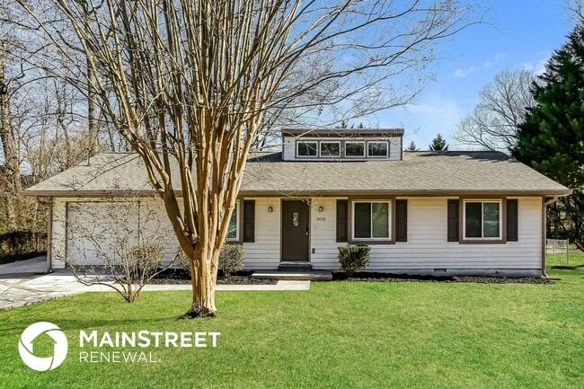 property at 3056 Gwinnstone Cir SW