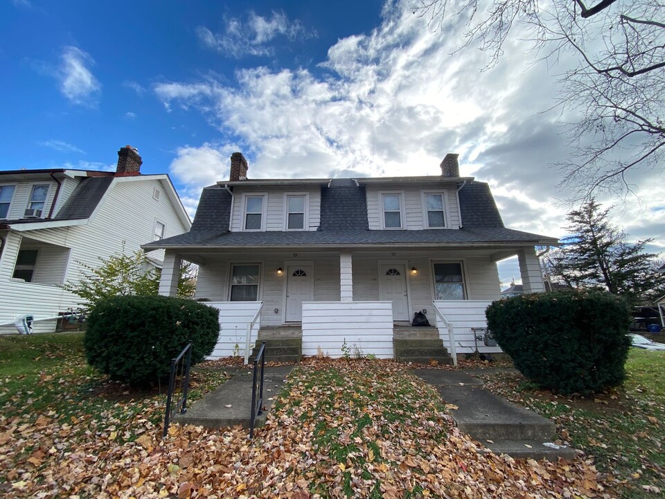 163 E Hudson St in Columbus, OH - Building Photo