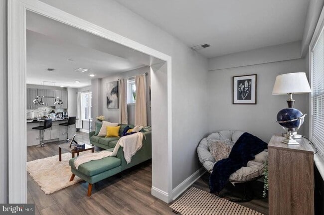 property at 1449 S 32nd St