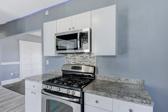 53 Hamilton St, Unit 3 in Boston, MA - Building Photo - Building Photo