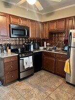 1 Poole St in Woburn, MA - Building Photo