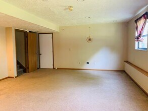 648 Gahanna Highlands Dr in Columbus, OH - Building Photo - Building Photo