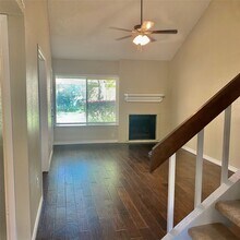 11643 Southlake Dr in Houston, TX - Building Photo - Building Photo